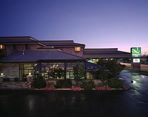 Quality Inn Oakwood, north Spokane lodging